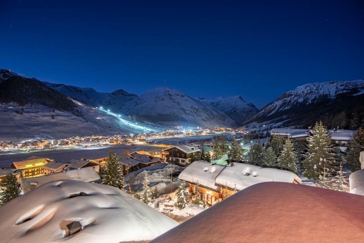 Park Chalet Village Livigno Extérieur photo