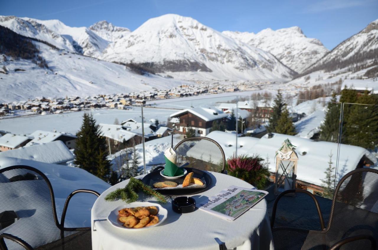 Park Chalet Village Livigno Extérieur photo